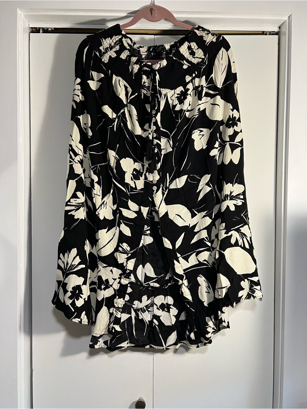 Rachel Zoe Black White Floral Smocked Maxi Skirt M